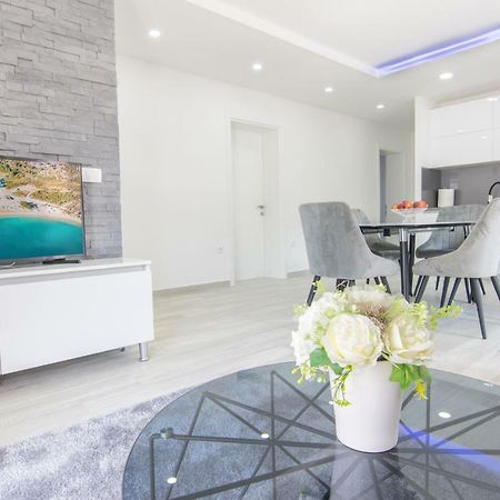 Apartmani Zora Makarska Eksteriør bilde