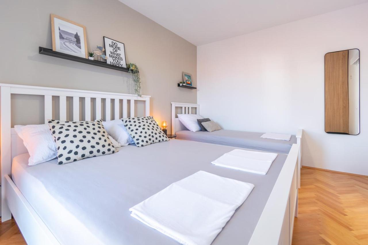 Apartmani Zora Makarska Eksteriør bilde