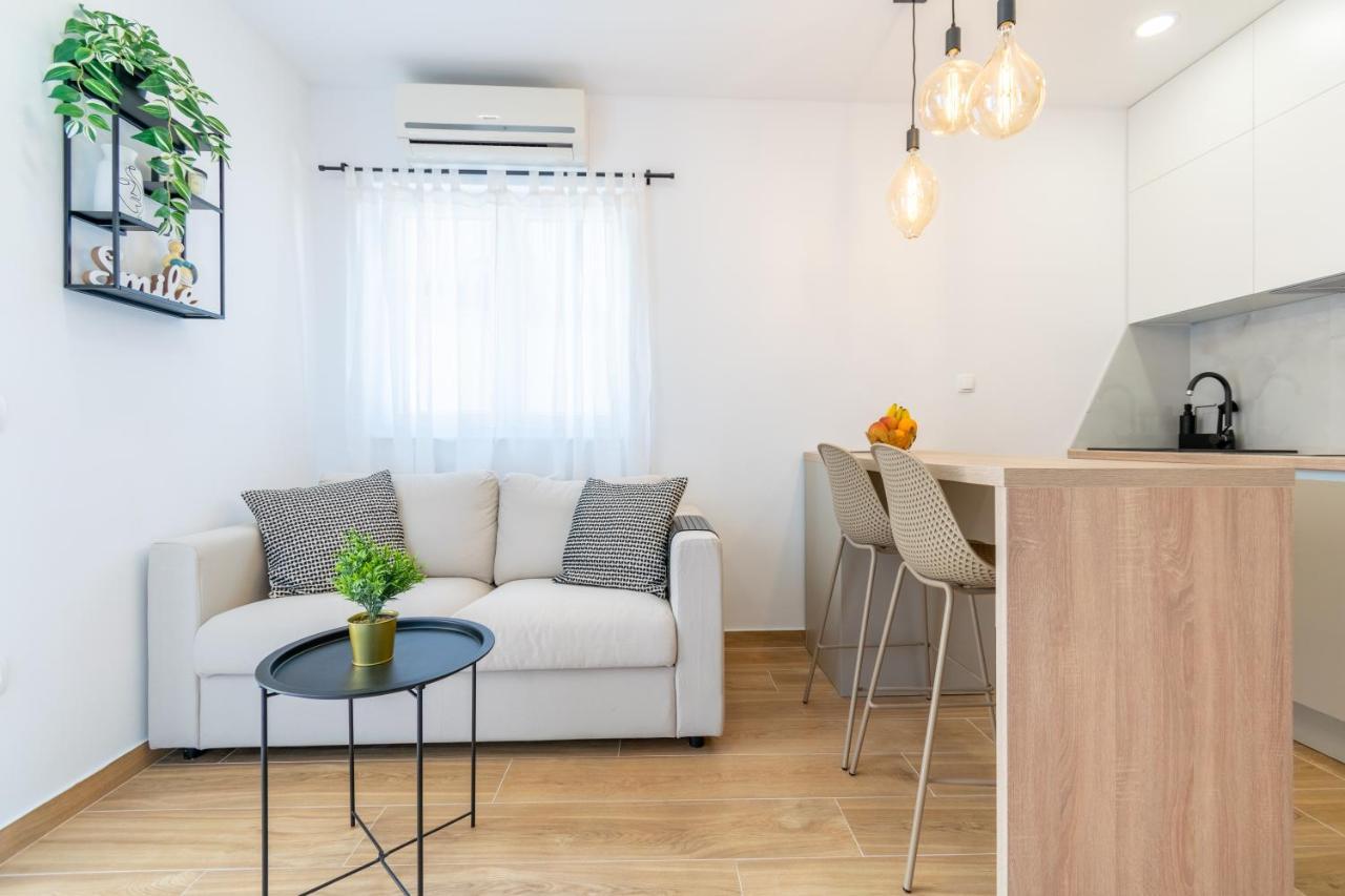 Apartmani Zora Makarska Eksteriør bilde