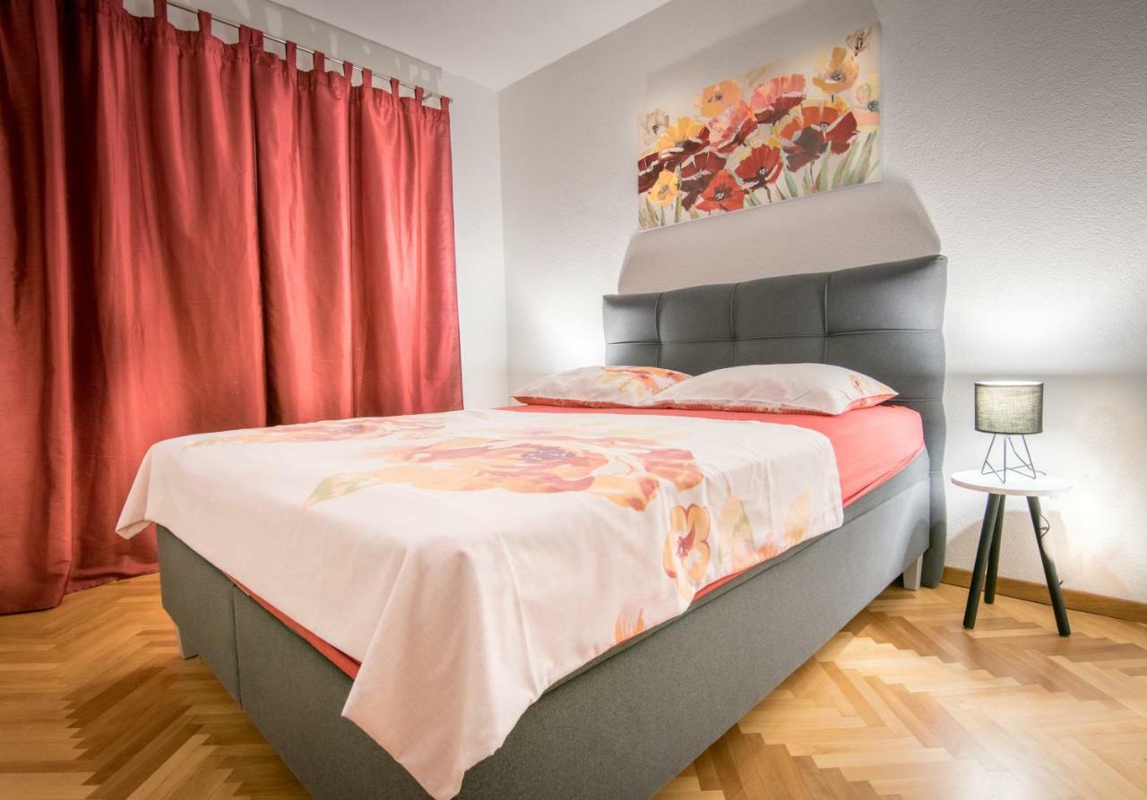 Apartmani Zora Makarska Eksteriør bilde