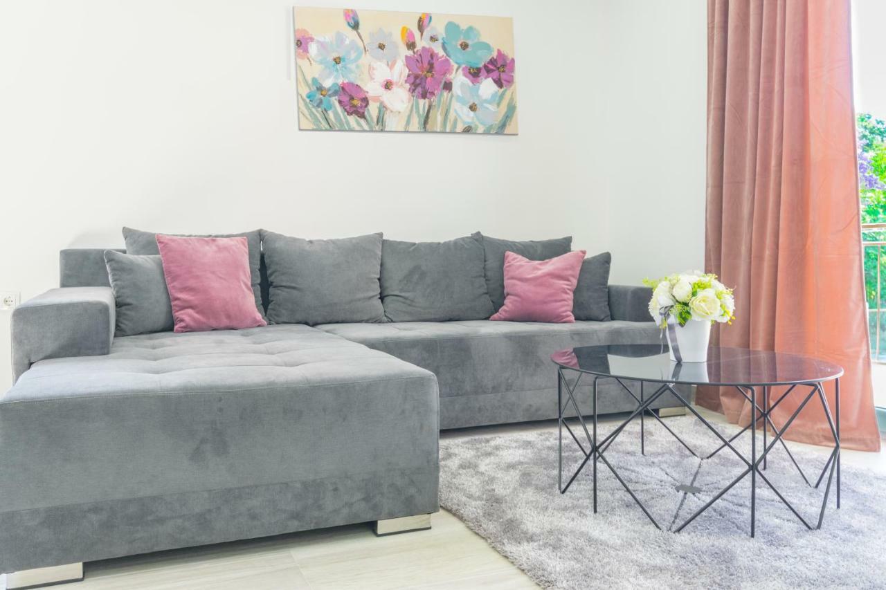 Apartmani Zora Makarska Eksteriør bilde